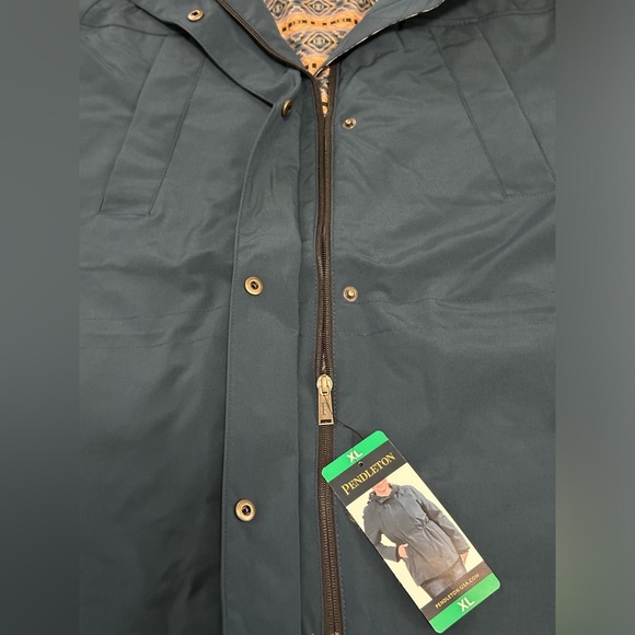 💙 NWT Pendleton Women's Hooded Rain Jacket - Wind Resistant, Waterproof💙 - Picture 5 of 13